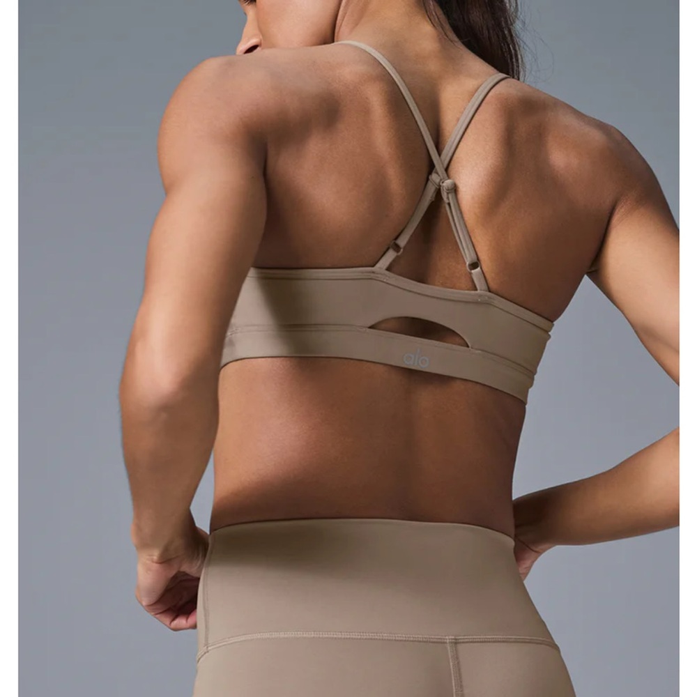 Alo Airlift Intrigue bra